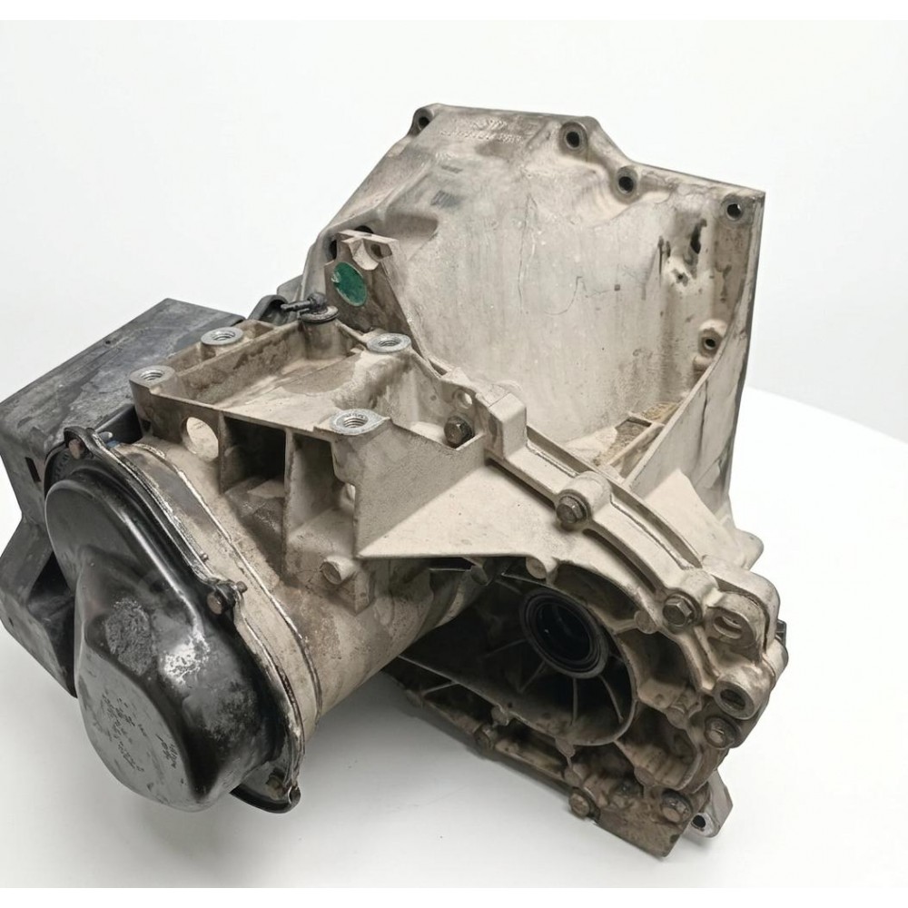 FORD COURİER 5 İLERİ ÇIKMA ŞANZIMAN